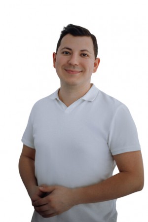 Акрамов Рустам Икромович