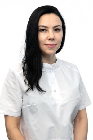 Тихненко Айна Максотовна